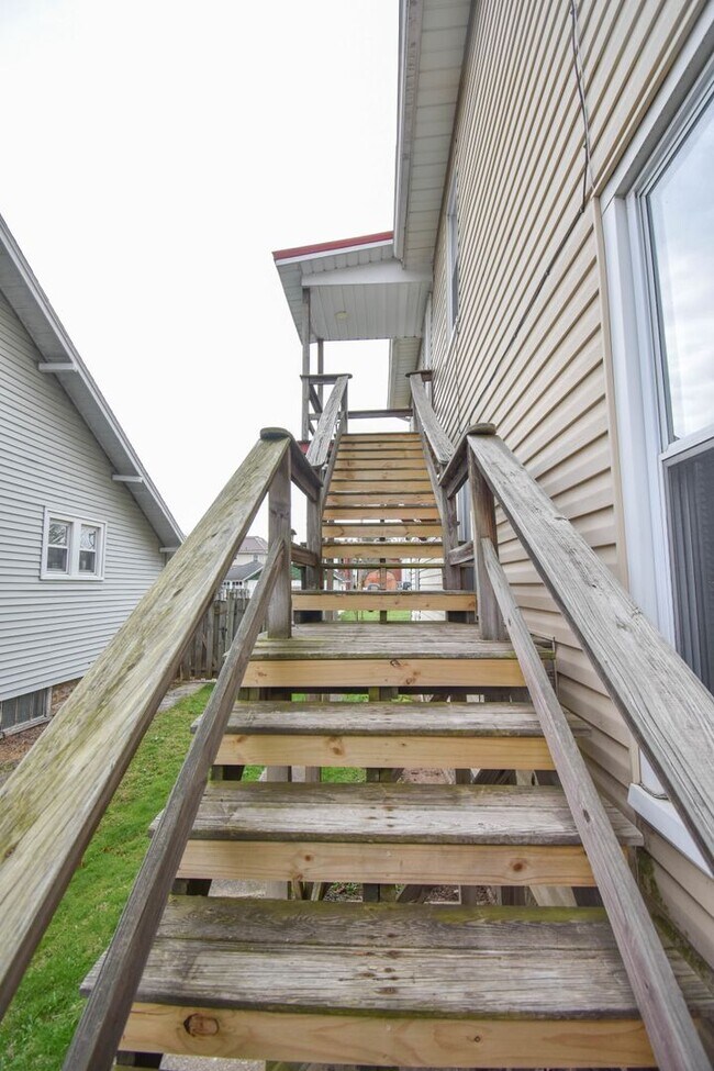 Building Photo - RKAU509