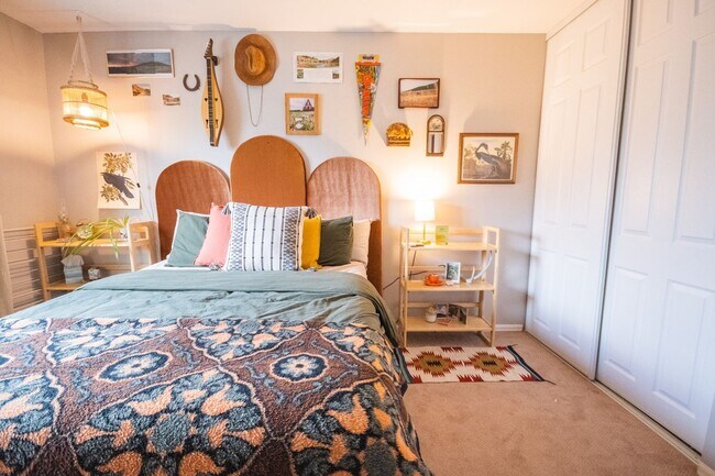 Building Photo - BEAUTIFUL 4 BEDROOM / 3 BATH HOME IN LAFAY...