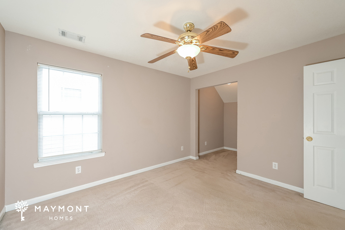 Building Photo - 4533 Ravenwood Pl