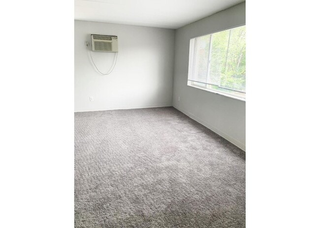 Building Photo - 331 Shiloh St