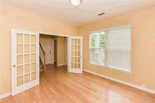 Building Photo - 3320 Crutchfield Pl