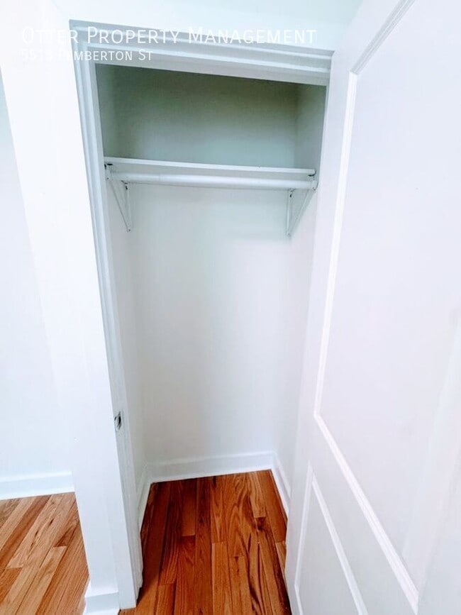 Building Photo - 5513 Pemberton St