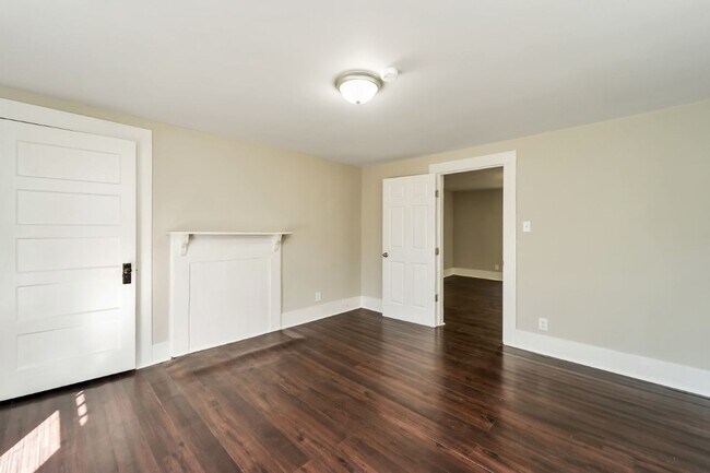 Building Photo - Hot Listing in Bessemer! 3 Beds, 2 Baths &...