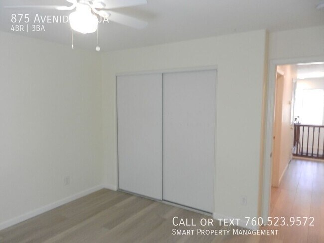 Building Photo - 875 Avenida Abeja