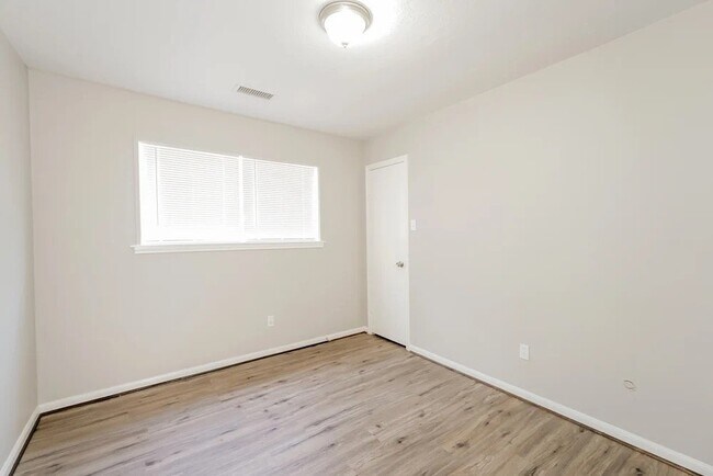 Building Photo - 3244 Cherry Springs Dr