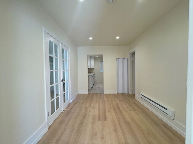 Building Photo - Cozy Cottage in Palo Alto – Fully Renovated