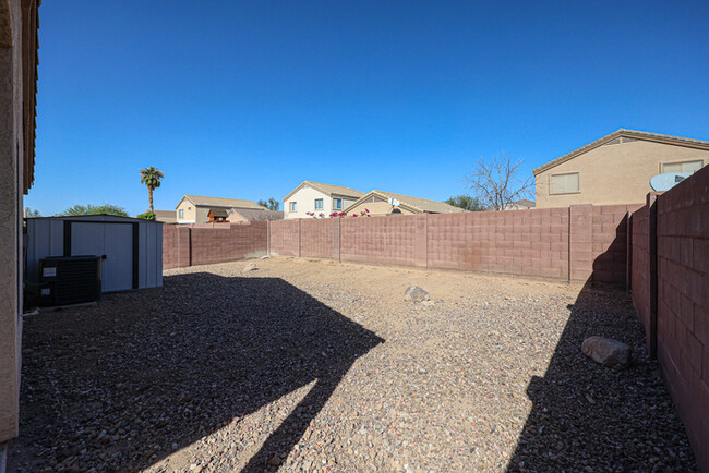 Building Photo - 4Bed/2Bath House at Watson Rd/Yuma Rd! $39...