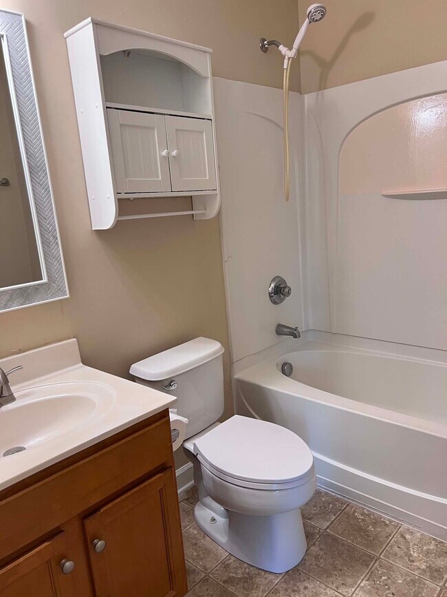 Building Photo - 1156 Fowler Brook Ct