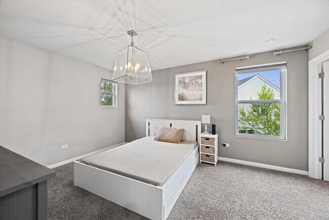 Building Photo - 1507 Tail Leaf Ct
