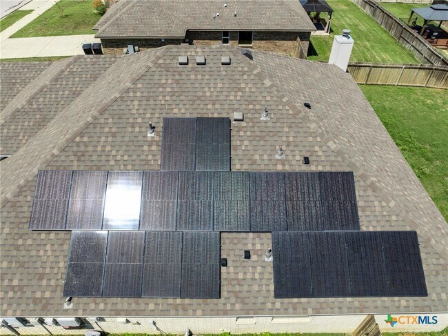 Building Photo - 6117 Verde Dr