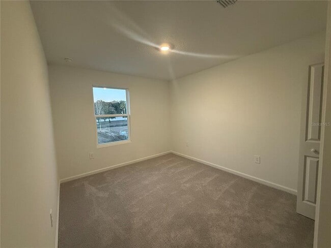 Building Photo - 5427 Meadow Walk Dr