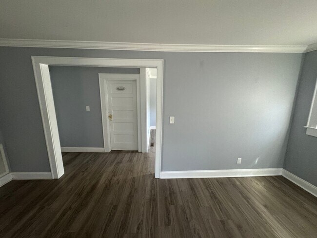 Building Photo - Walking distance to Downtown Kings Mountain, NC  =