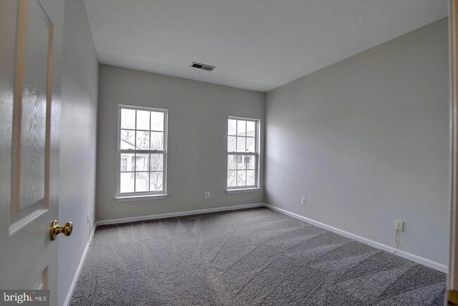 Building Photo - 20261 Owings Terrace