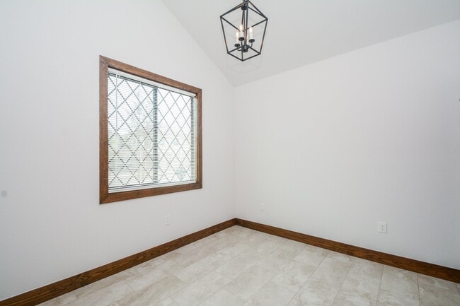 Building Photo - 29525 Turnbury Village Dr