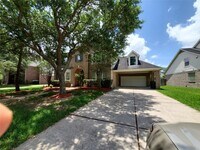 Building Photo - 4810 N Pine Brook Way