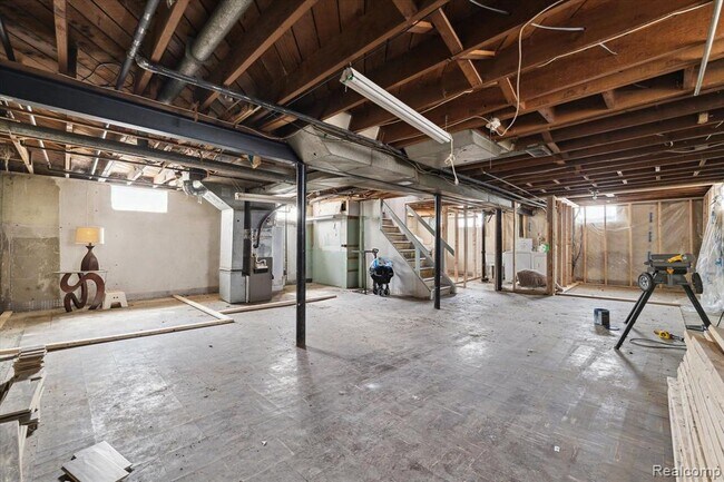 Building Photo - 452 Sunningdale Dr
