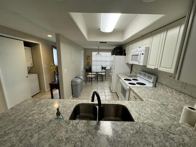 Building Photo - 255 Paradise Blvd