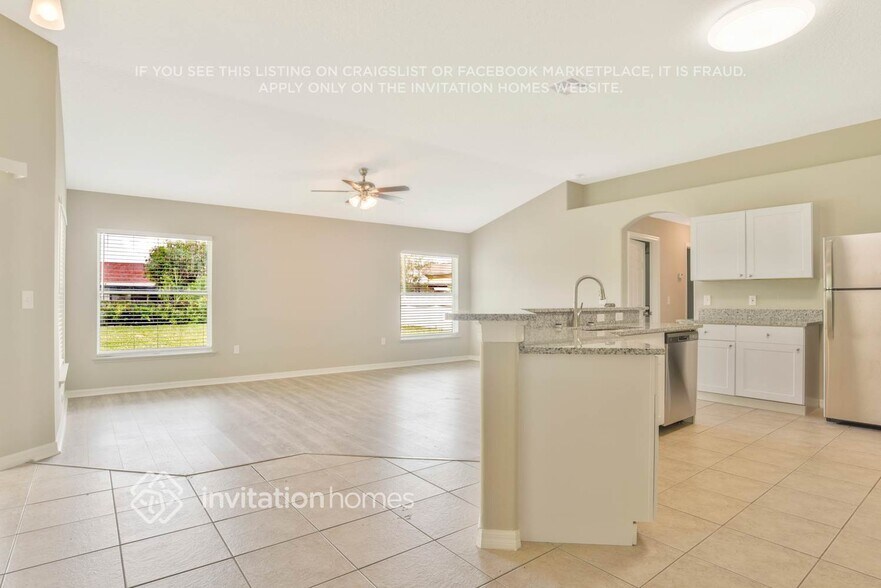 Building Photo - 906 Salerno Ct
