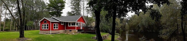 Primary Photo - N4567 Oak Knoll Dr