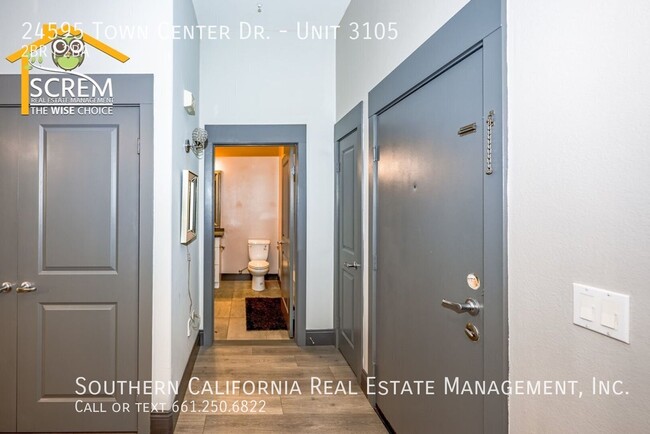 Building Photo - 24595 Town Center Dr