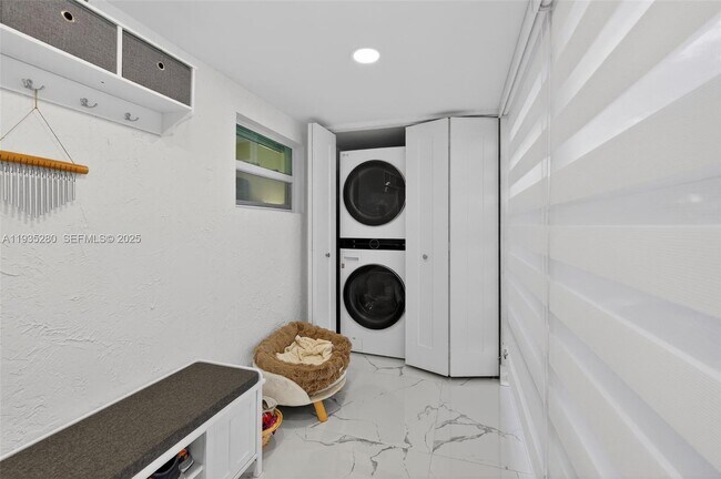 Building Photo - 4730 NW 102nd Ave