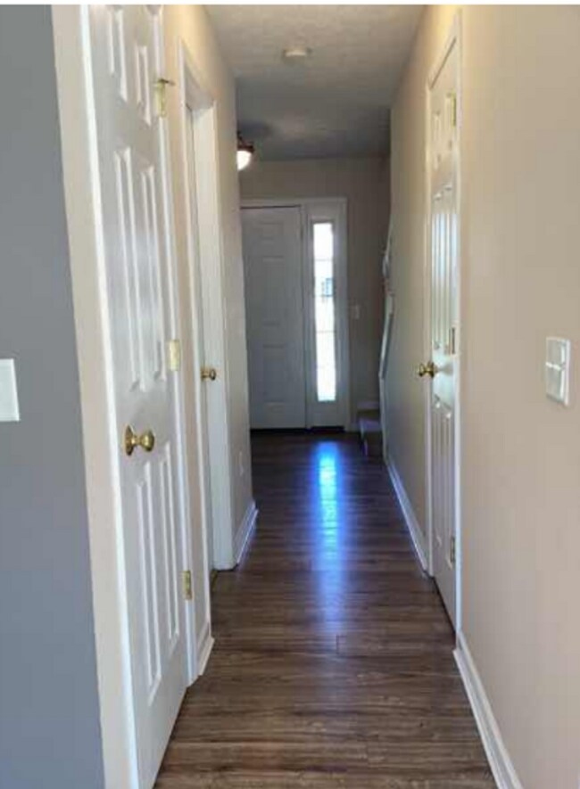 Building Photo - A MUST SEE HOME IN WOODGATE!
