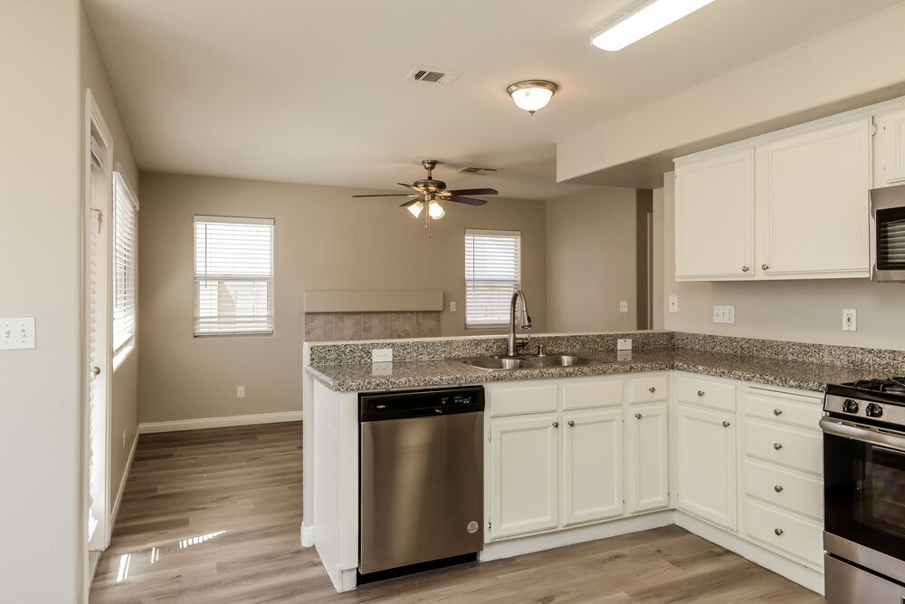 Building Photo - 9009 Ballad Ave