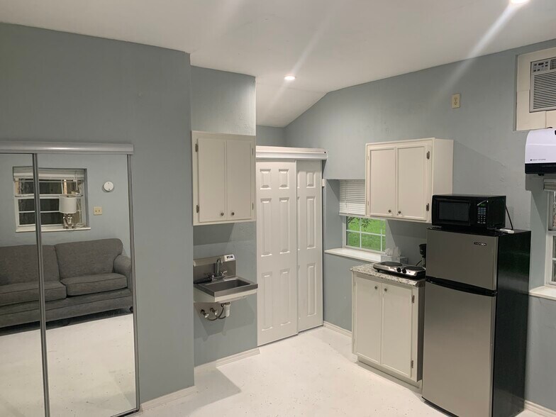 Primary Photo - 22802 Whispering Willow Dr