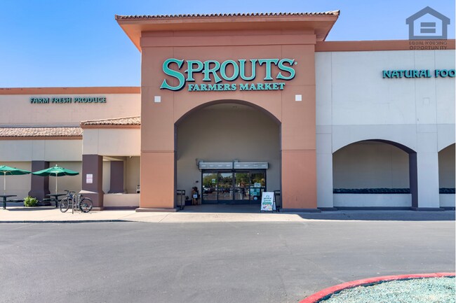 Building Photo - 3Bed/2Bath House w/Bonus Room at 67th Ave/AZ Loop-101! Ready for Immediate Move-In!