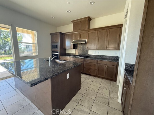 Building Photo - 19042 Martino Ct