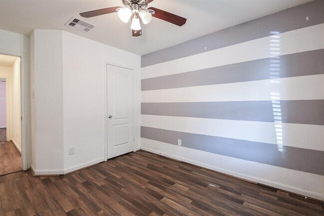Building Photo - 4218 Kendall Rock Ln