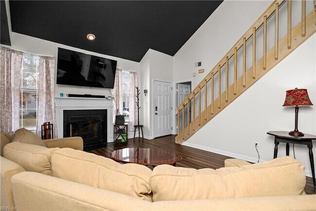 Building Photo - 197 Gate House Rd