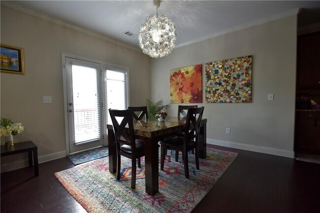 Building Photo - 1805 Kingsbridge Ct