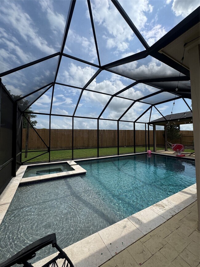 Building Photo - 6330 Bear Creek Court