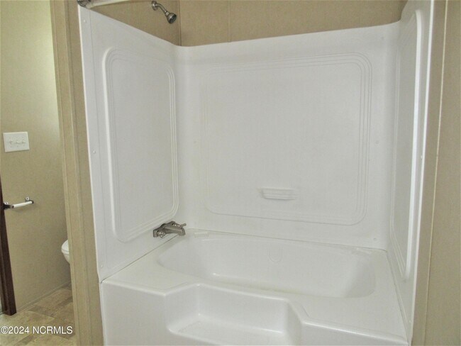 Building Photo - 900 NC-241