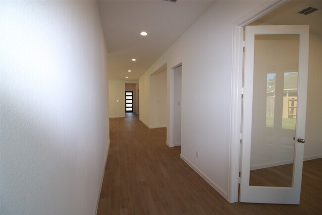 Building Photo - 16750 Yaklin Meadow Ct