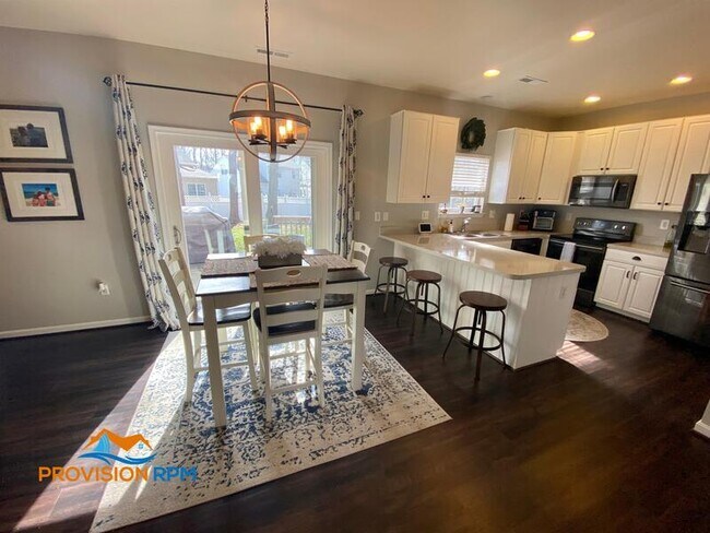 Building Photo - 106 Hanson Ct