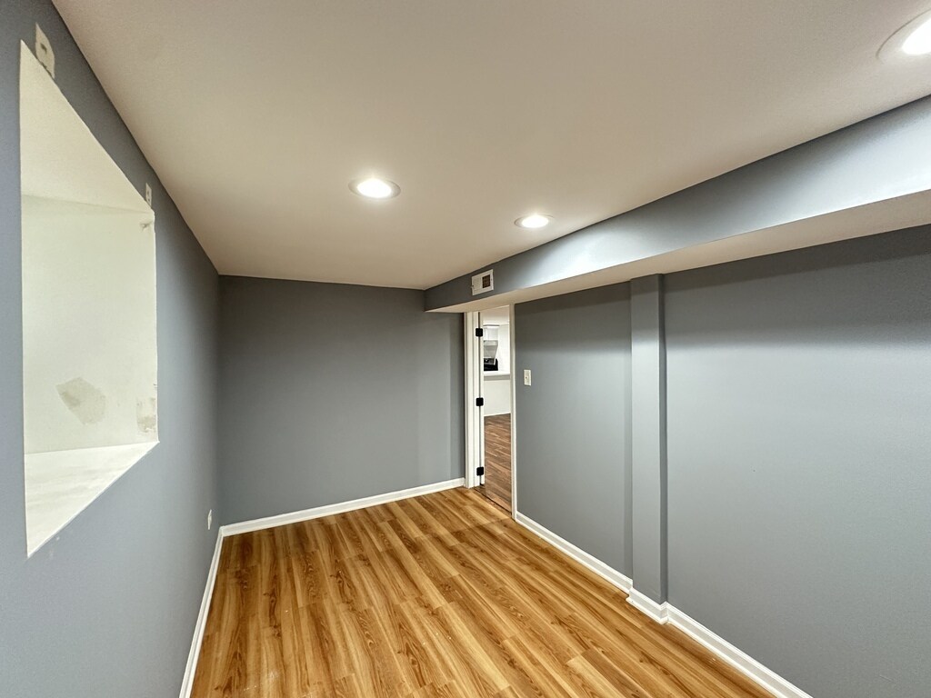 Building Photo - 2317 N Keeler Ave