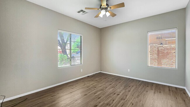 Building Photo - Gorgeous Home with Master Bedroom Downstairs!