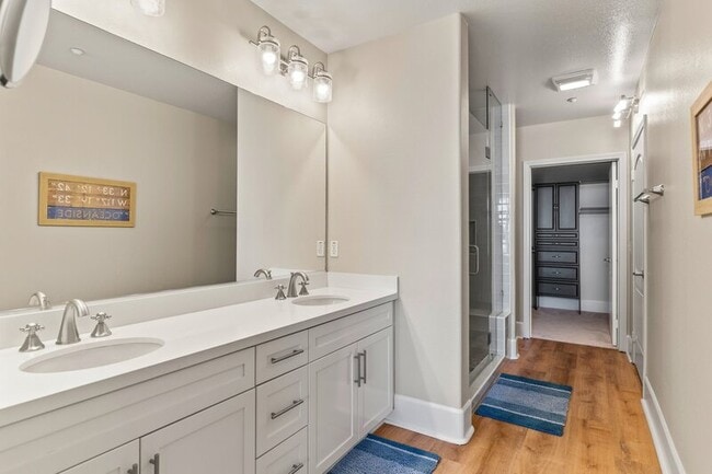 Building Photo - 1019 Costa Pacifica Way