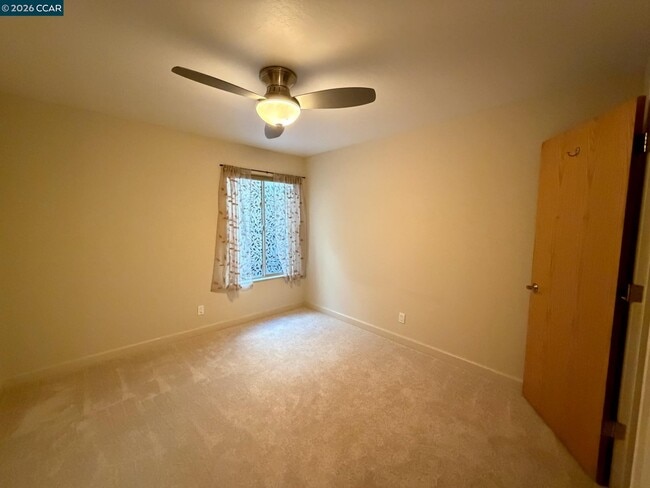 Building Photo - 401 Monte Vista Ave