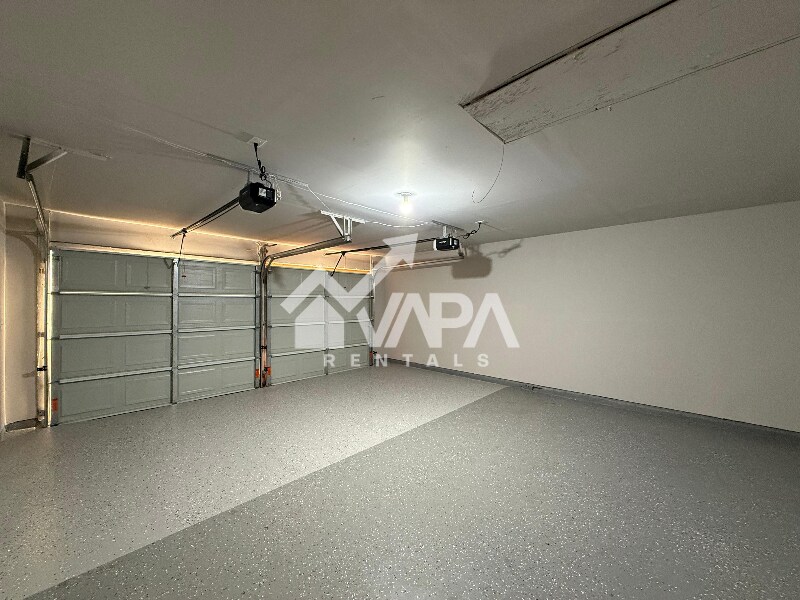 Building Photo - 8350 Hastings