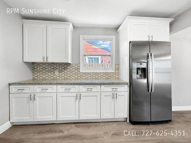 Building Photo - 5408 5th Ave N