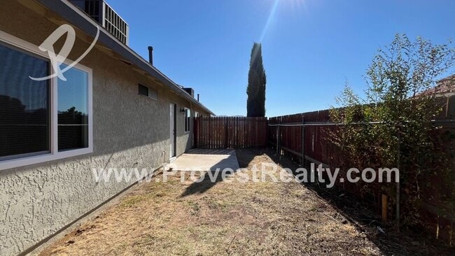 Building Photo - 13136 Navajo Rd