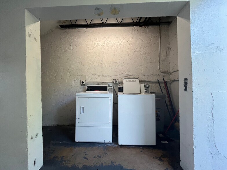 Building Photo - 1610 N 25th St