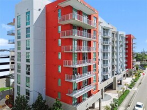 Building Photo - 7661 NW 107th Ave