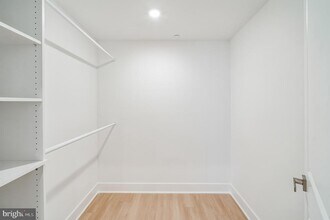 Building Photo - 646 N 32nd St