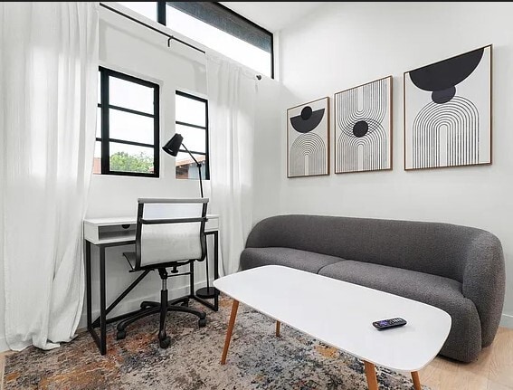 Livingroom - 400 E 30th St