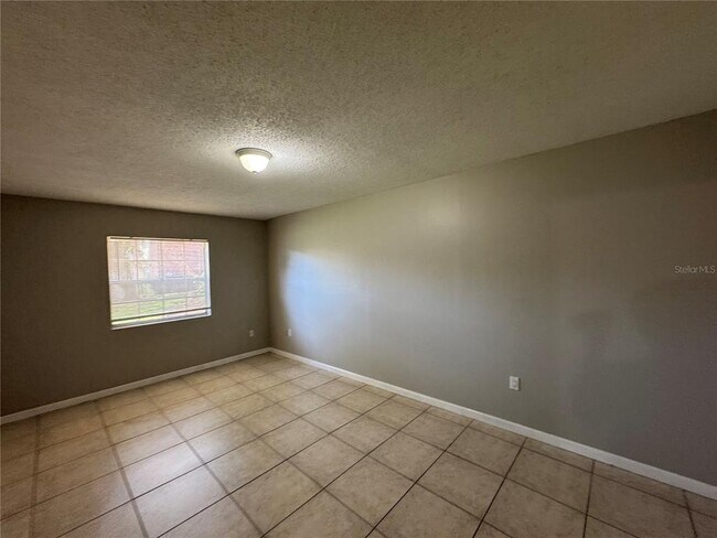 Building Photo - 2406 Branch Way