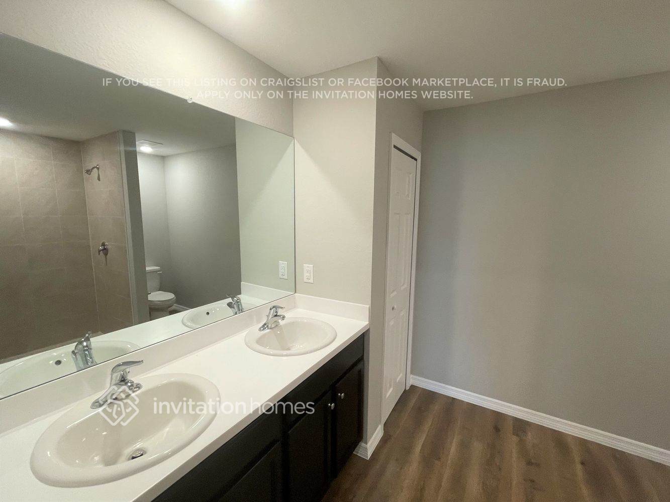 Building Photo - 1067 Paraclete Rd